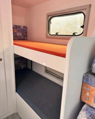 Autocaravana Ford Transit 2.4TDCI