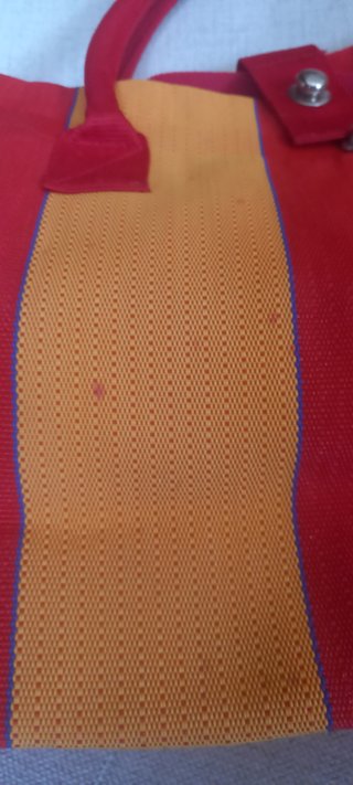 Borsa da spiaggia Brandina rossa e arancione.