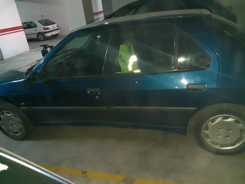 Peugeot 306 1999 - foto 1