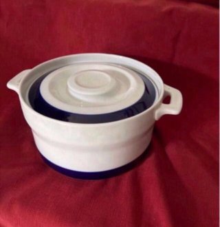 Cazuela blanca y azul con tapa Bidasoa