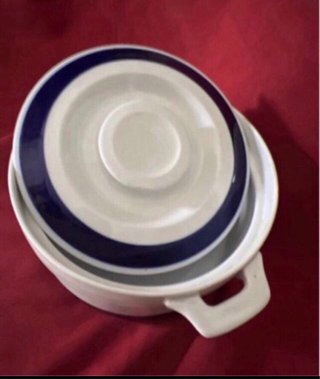 Cazuela blanca y azul con tapa Bidasoa