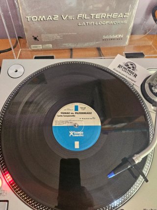 Tomaz vs Filterheadz - Latin Loopworks