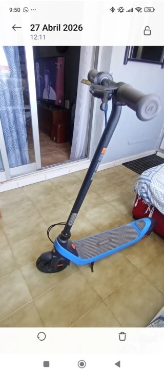 Patín Eléctrico Ninebot Azul