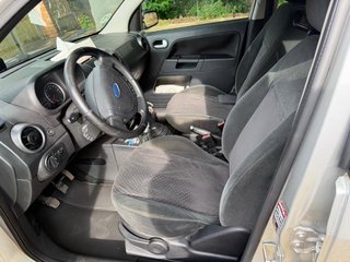 Ford Fusion 2005