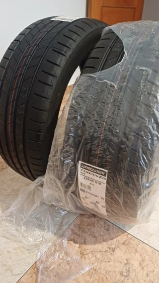 Neumático Bridgestone Turanza 225/45 R18 91V