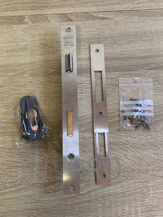 Cerradura de Embutir para Carpintería Amig