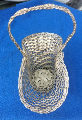 Cesta portabotellas vino vintage metal plateado