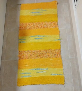 Alfombra Jarapa Multicolor Tejida. 60 por 128 cm