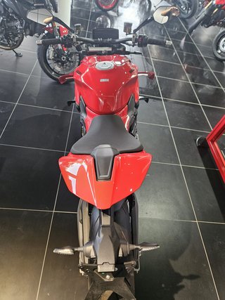 Ducati Streetfighter V4S Roja