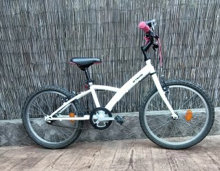 Bicicleta BTwin 20 blanca