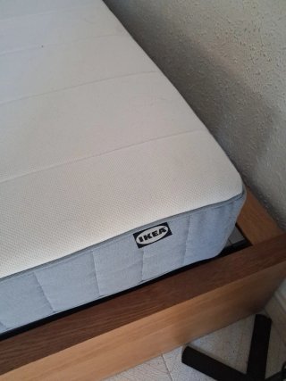 URGENTE!! Cama Canapé+Colchón ikea  150x200