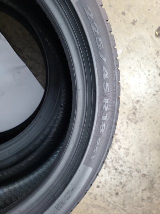 2 Neumáticos 225/45 R18 Pirelli