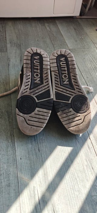 Louis Vuitton LV Skate Talla 42