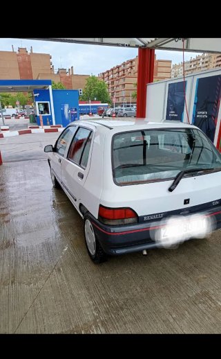 Renault Clio 1994