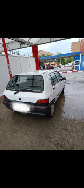 Renault Clio 1994