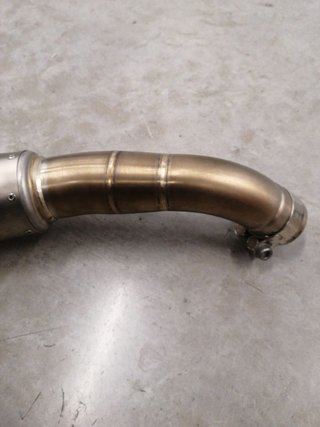 ESCAPE YAMAHA R3 AKRAPOVIC