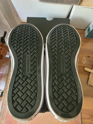 Converse 41 Negro/Blanco