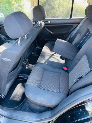 Volkswagen Golf 1.9tdi (6 marchas)