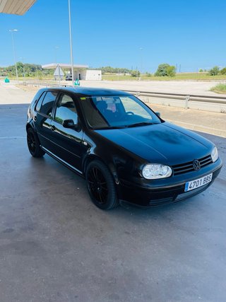 Volkswagen Golf 1.9tdi (6 marchas)