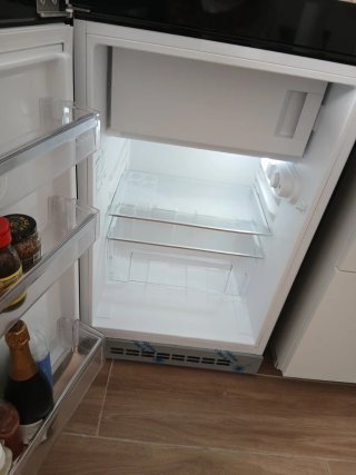 Nevera Smeg Negra  Esta en muy buen estado!