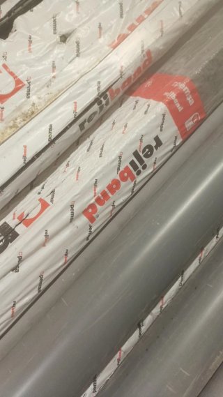 Bandejas rejiband y tubos PVC