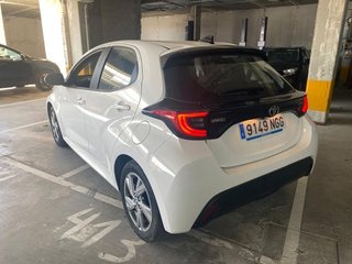 Toyota Yaris 1.5 120H Active Plus