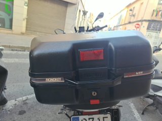 Baúl Givi Vintage Negro Plástico