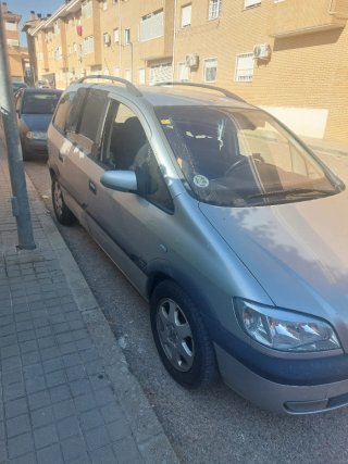 Opel Zafira 2001
