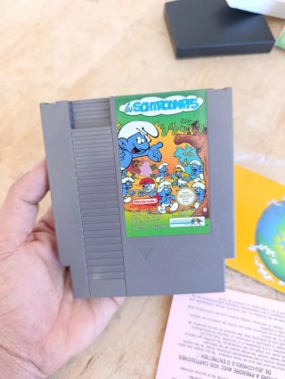 Muy buen estado Schtroumpfs Nintendo NES completo