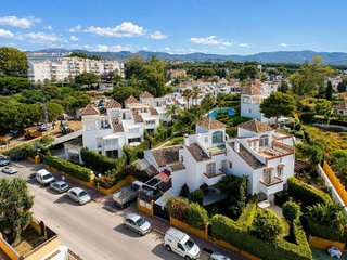 Piso en alquiler en Elviria en Marbella