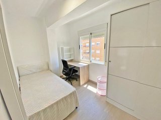 Piso en alquiler en Marxalenes en Valencia