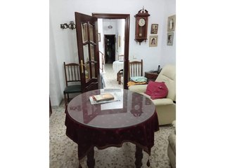 Casa adosada en venta en Lucena