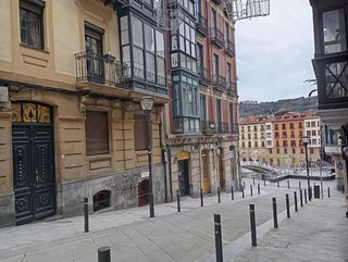 Local comercial en venta en San Francisco en Bilbao