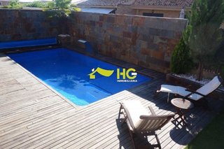 Casa pareada en alquiler en Casco Urbano en Villaviciosa de Odón