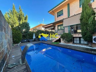 Casa pareada en alquiler en Casco Urbano en Villaviciosa de Odón