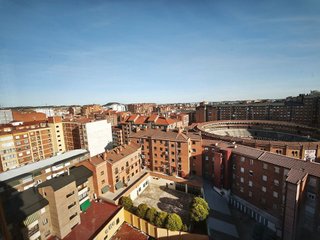 Piso en alquiler en Pº Zorrilla - Cuatro de Marzo en Valladolid