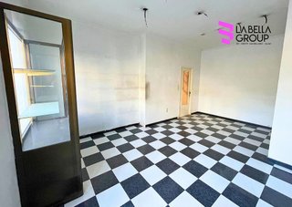 Local comercial en venta en Alcúdia de Crespins (l´)
