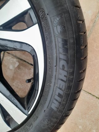 Llantas Toyota