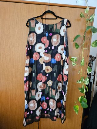 Vestito estivo floreale nero taglia XL