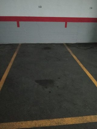 Garaje en venta en Barri del Centre en Terrassa