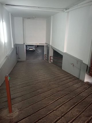 Garaje en venta en Barri del Centre en Terrassa