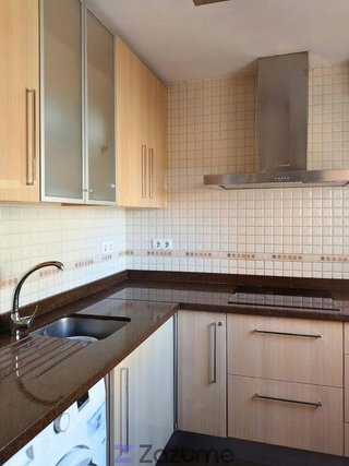 Piso en alquiler en Tres Huertas - El Torrejón - El Cerezo en Sevilla