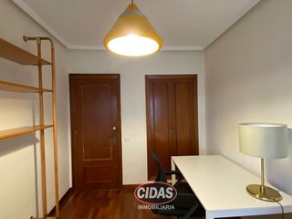 Piso en alquiler en Buenavista - El Cristo en Oviedo