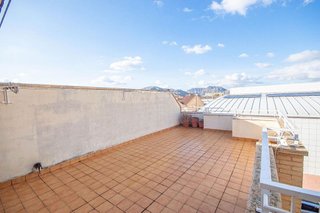 Casa adosada en venta en Centro en Elda