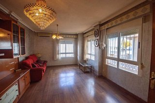 Casa adosada en venta en Centro en Elda