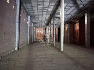 Local comercial en venta en AVE - Villimar en Burgos