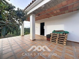 Masía en venta en Capuchinos en Vélez-Málaga