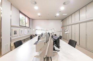 Local comercial en venta en Les Tres Torres en Barcelona