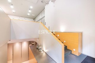 Local comercial en venta en Les Tres Torres en Barcelona