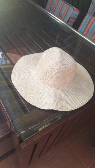 Sombrero de playa BIMBA Y LOLA beige/marrón
